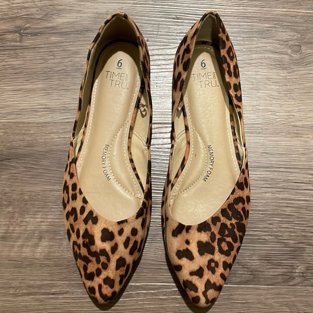 Flats size 6